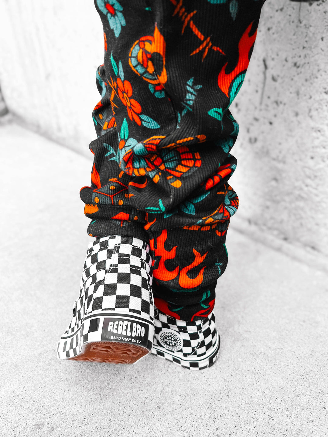 SK8TR Hi-Top in Venice (Checkered)