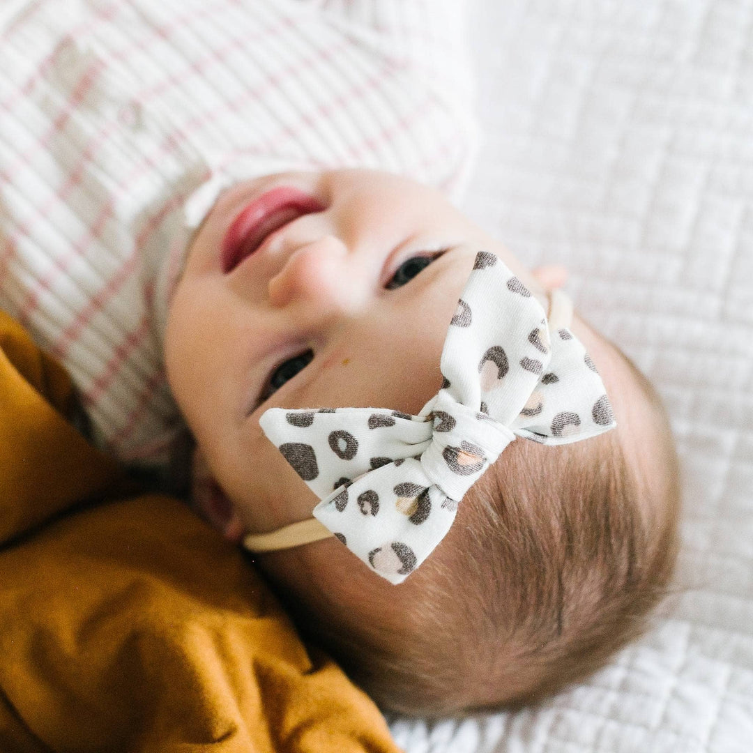 Classic Baby Bow - Millie