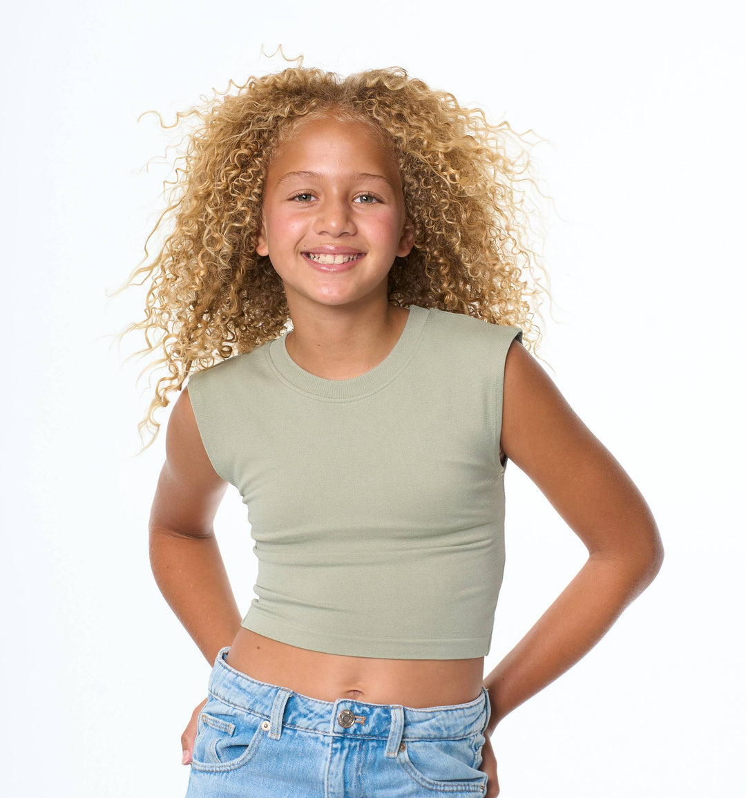 Sleeveless Seamless Top for Tweens / MEDIUM/LARGE