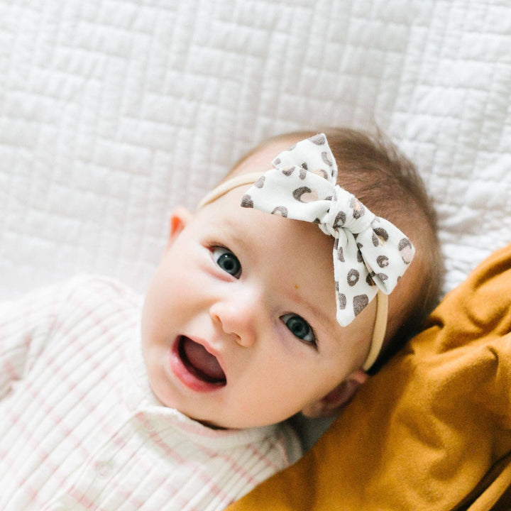 Classic Baby Bow - Millie