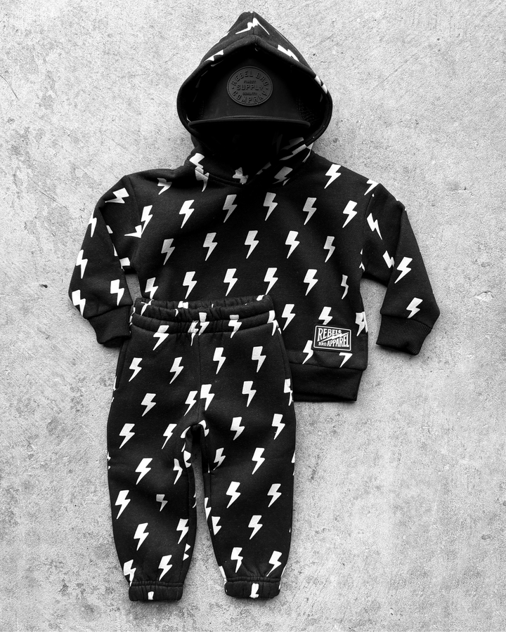 Fleece Hoodie + Sweatpants Set in Jagger