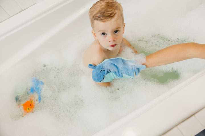 Finn Wash Mitt