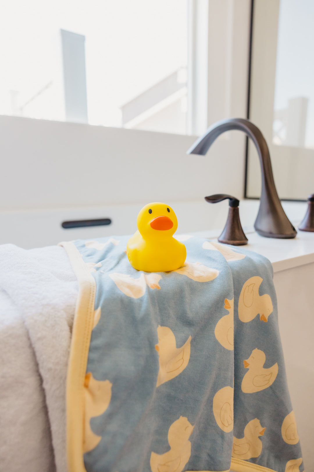 Ducky Premium Knit Hooded Towel