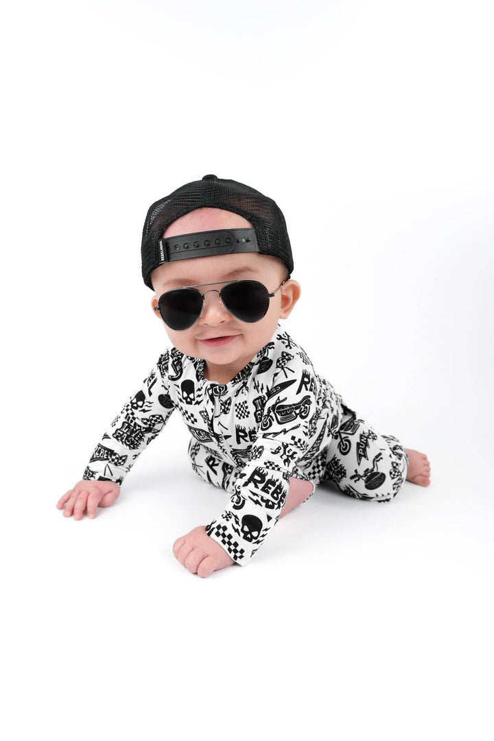 Bamboo Zippy Sleeper in Live Fast